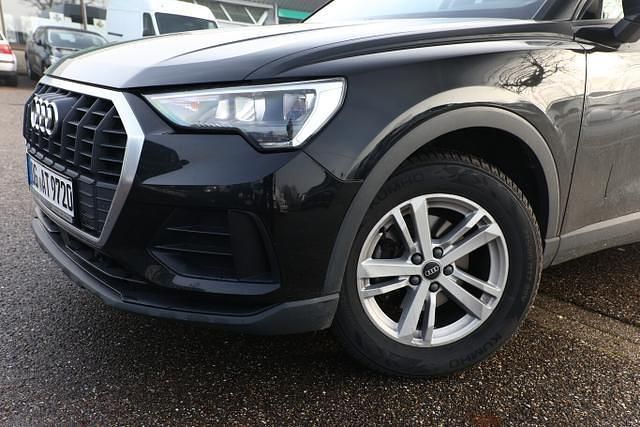 Second-hand Audi Q3 Advanced 150 CP (110 kW) 2021 Negru SUV