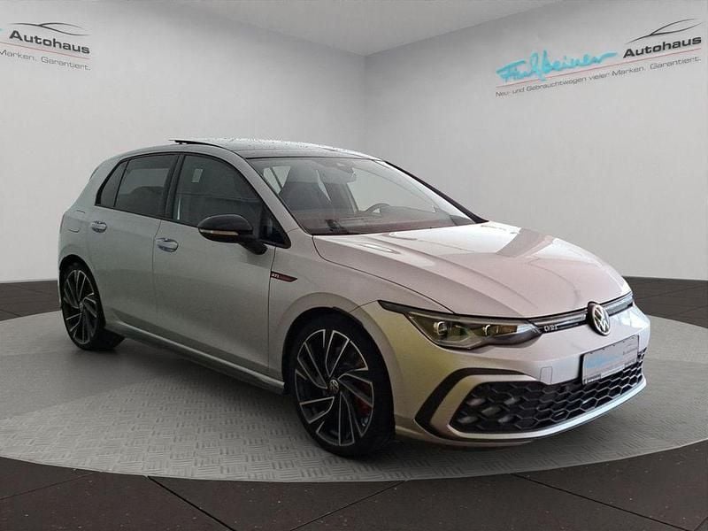 Gebraucht VW Golf VIII Style 245 PS (180 kW) 2022 Reflexsilber, metallic Limousine