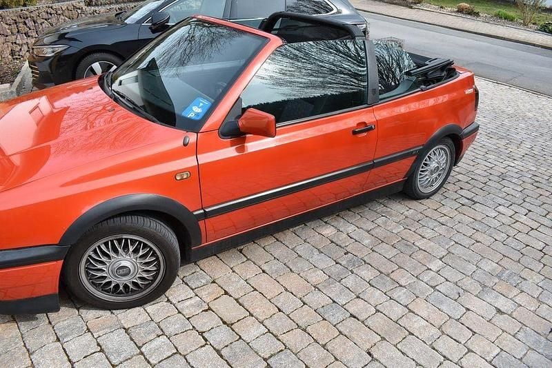 Gebraucht VW Golf Cabriolet Edition 75 PS (55 kW) 1998 Orange Cabrio