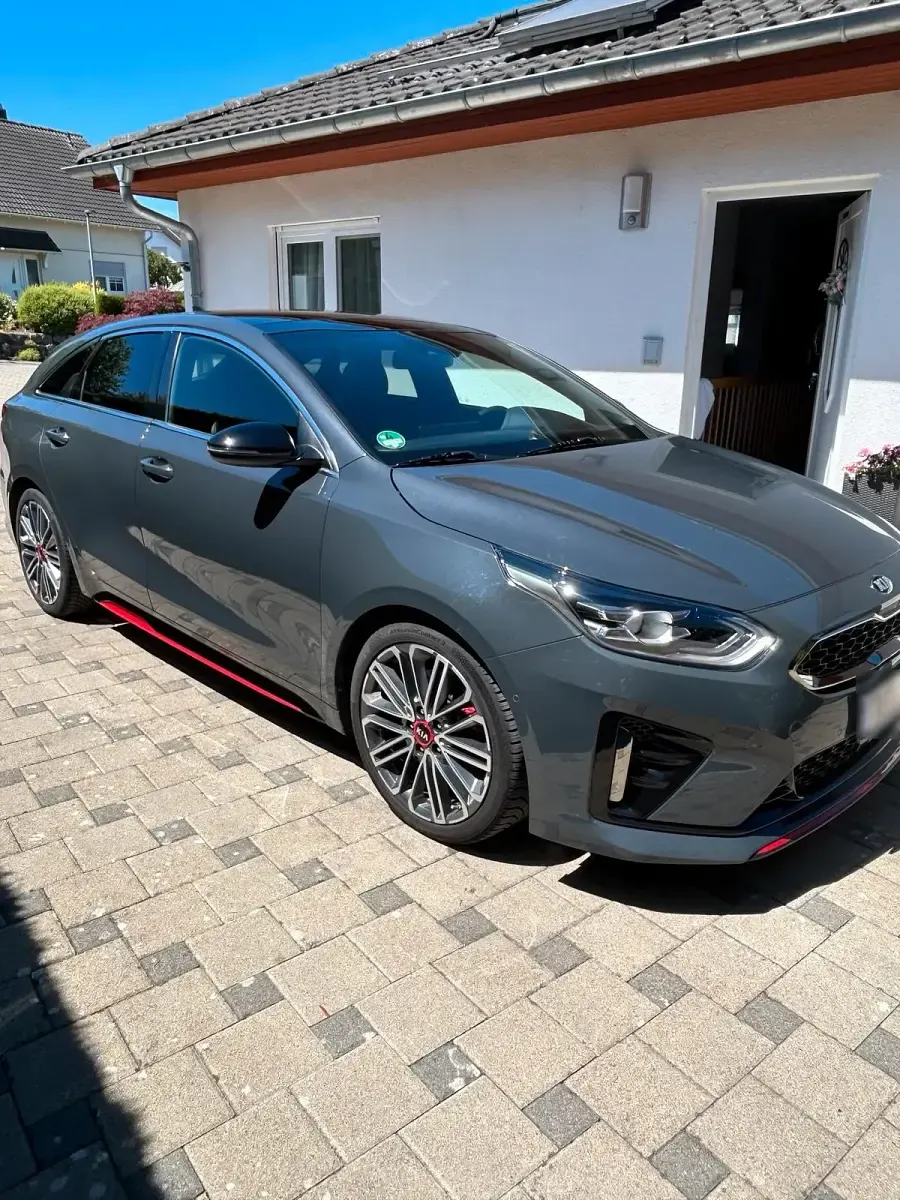 Gebraucht Kia ProCeed GT GT 204 PS (150 kW) 2021 Grau Kleinwagen
