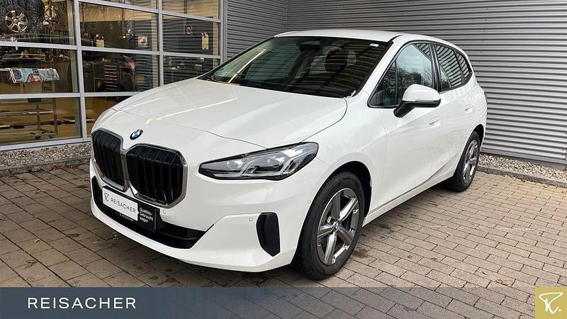Alpinweiß uni Gebraucht 2024 BMW 218 Active Tourer Efficient Dynamics Van / Kleinbus | 27.349 € (Superpreis) - Bild 1/4