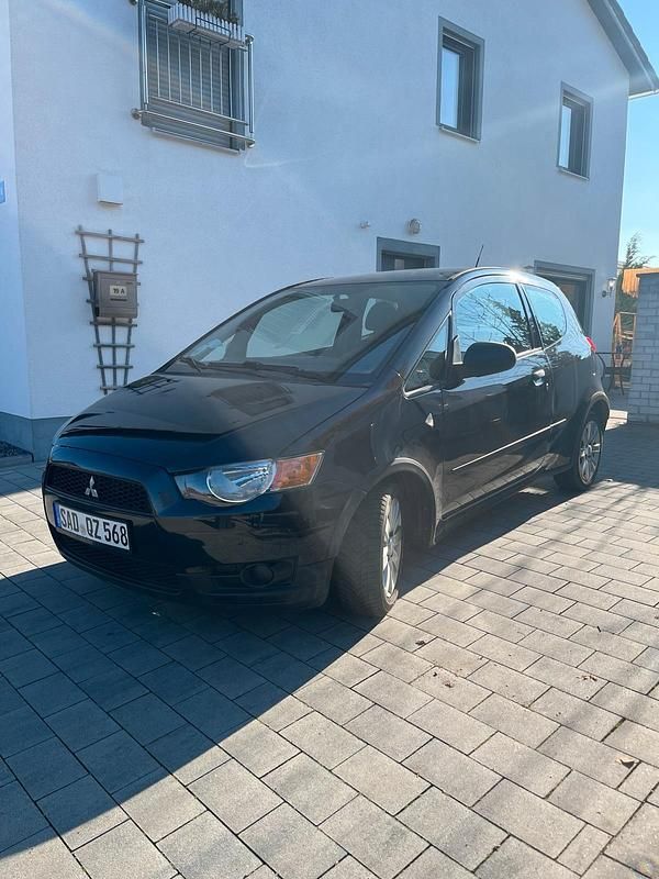 Schwarz Gebraucht 2010 Mitsubishi Colt Kleinwagen | 3.700 € - Bild 1/4
