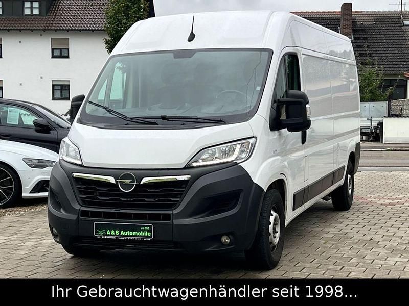 Weiß Gebraucht 2023 Opel Movano Edition Van | 12.990 € (Guter Preis) - Bild 1/4
