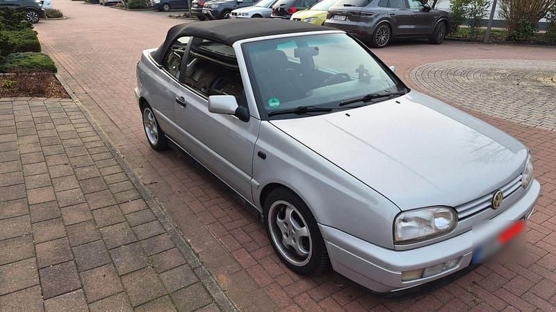 Gebraucht VW Golf Cabriolet Classicline 75 PS (55 kW) 1996 Silber Cabrio