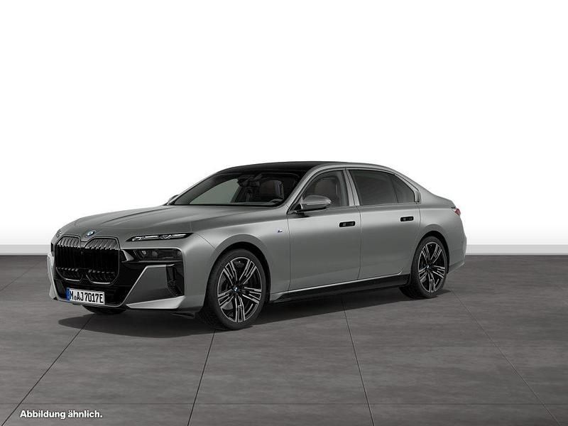 Gebraucht BMW i7 M Sport 400 kW (544 PS) 2025 Grau Limousine
