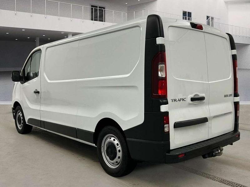 Gebraucht Renault Trafic Komfort 131 PS (96 kW) 2022 Mineralweiß Van / Kleinbus