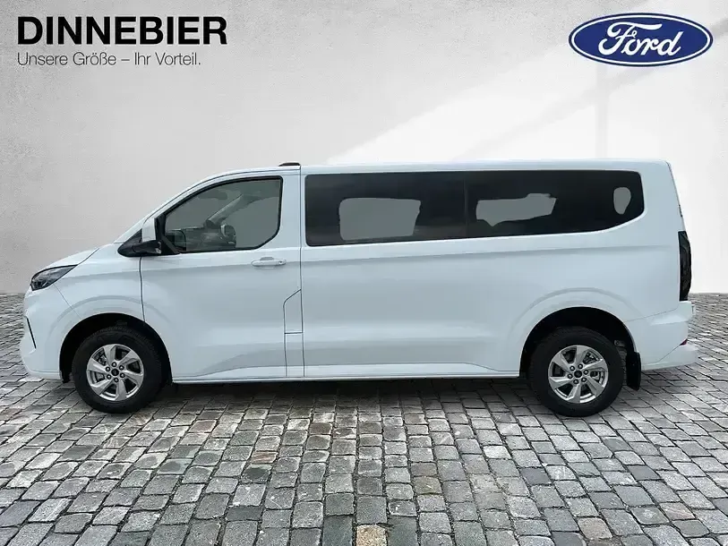 Gebraucht Ford Transit Custom Limited 150 PS (110 kW) 2025 Frozen white Kombi
