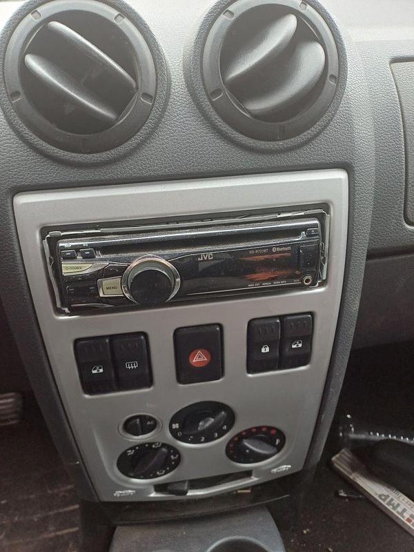 Gebraucht Dacia Logan MCV Lauréate 105 PS (77 kW) 2007 Blau Limousine