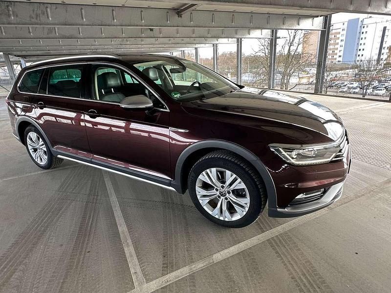 Gebraucht VW Passat Alltrack 239 PS (175 kW) 2016 Kombi
