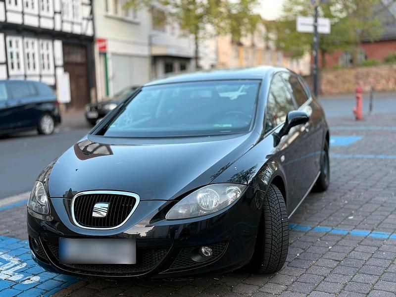 Second-hand Seat Leon 90 CP (66 kW) 2006 Negru Hatchback