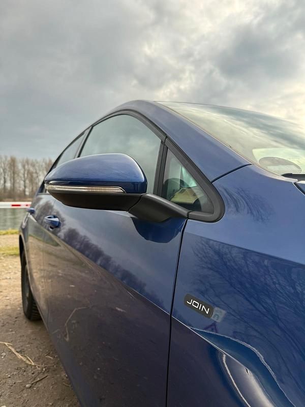 Gebraucht VW Golf VII 116 PS (85 kW) 2018 Blau Kleinwagen