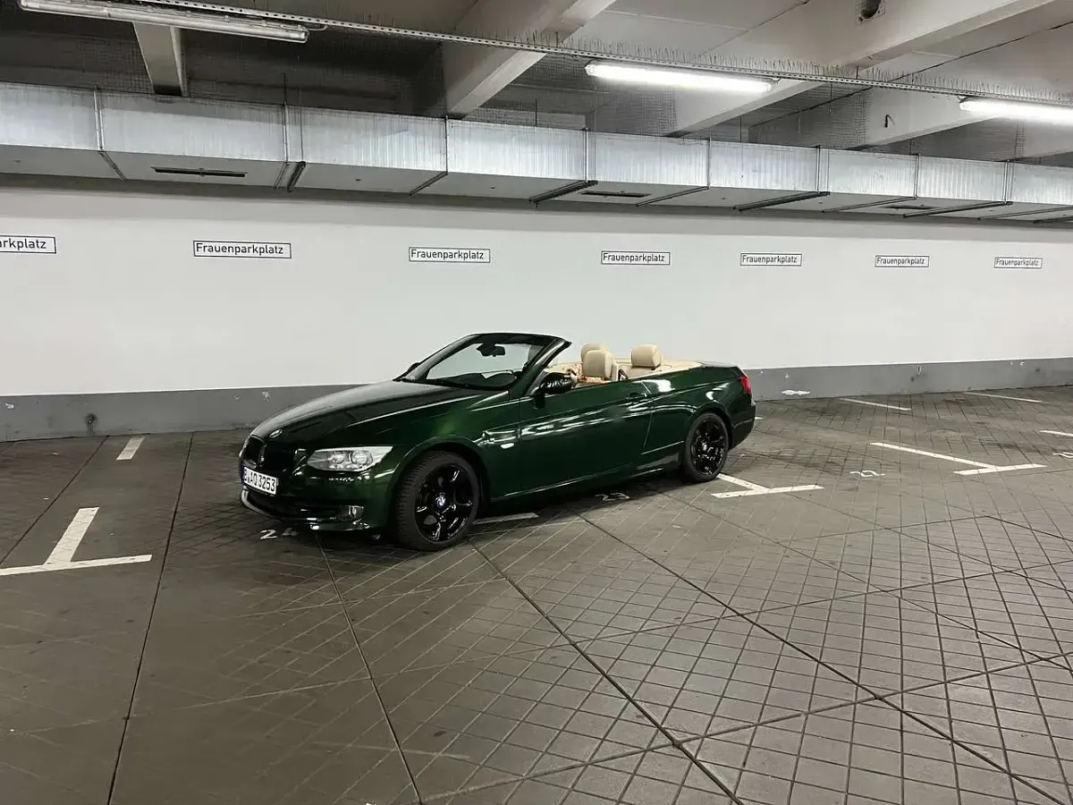 Gebraucht BMW 320 Cabriolet 184 PS (135 kW) 2011 Grün Cabrio