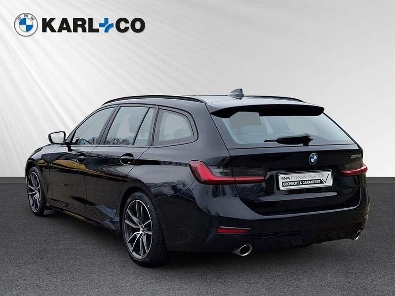 Gebraucht BMW 320 Advantage 190 PS (139 kW) 2022 Schwarz ii Kombi