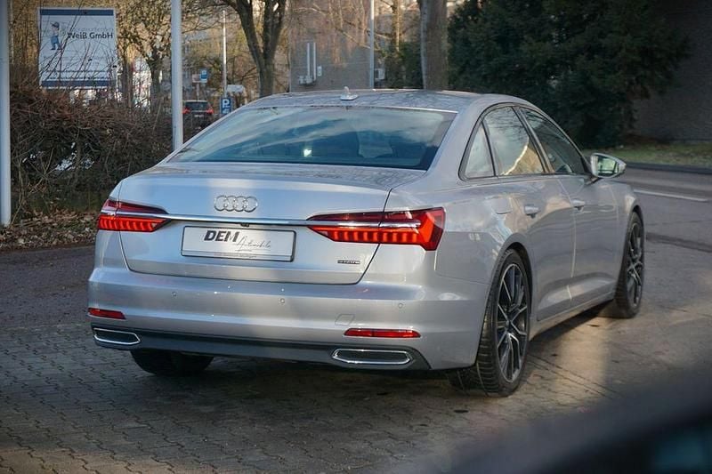 Usado Audi A6 Performance 286 HP (210 kW) 2019 Prateado Sedan