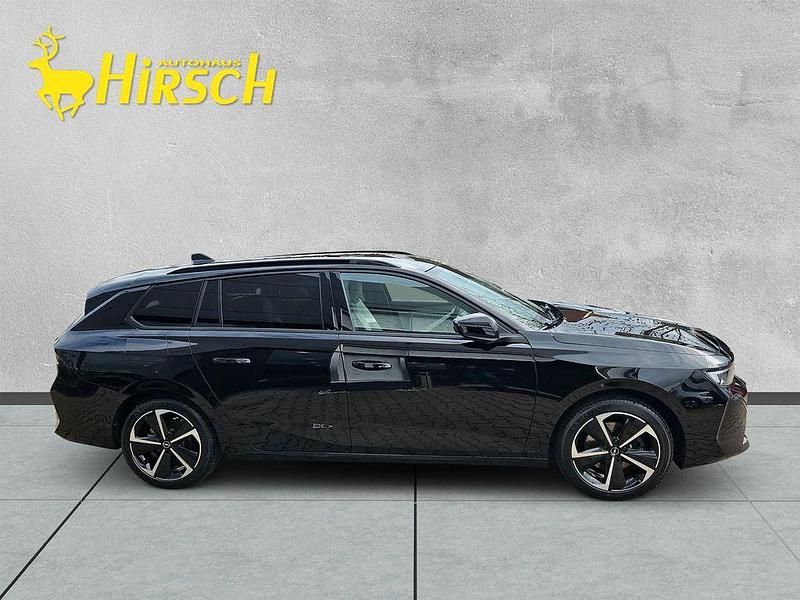 Gebraucht Opel Astra Elegance 131 PS (96 kW) 2024 Karbon schwarz (metallic) Kombi