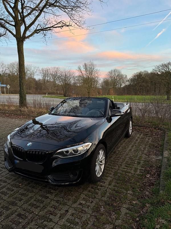 Gebraucht BMW 218 136 PS (100 kW) 2016 Schwarz Cabrio
