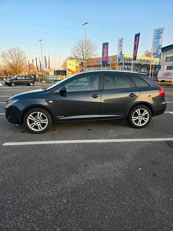 Gebraucht Seat Ibiza ST 86 PS (63 kW) 2011 Grau Kombi