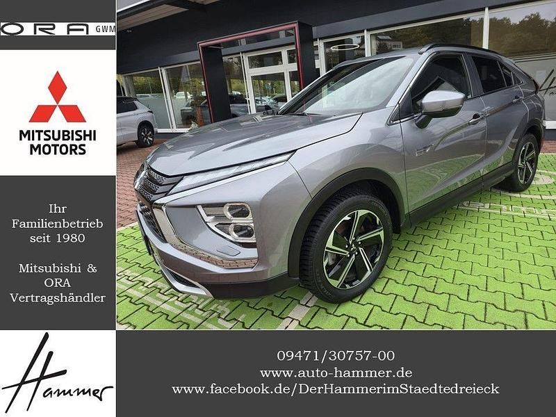 Grau Gebraucht 2022 Mitsubishi Eclipse Cross Plus SUV | 21.480 € (Guter Preis) - Bild 1/4