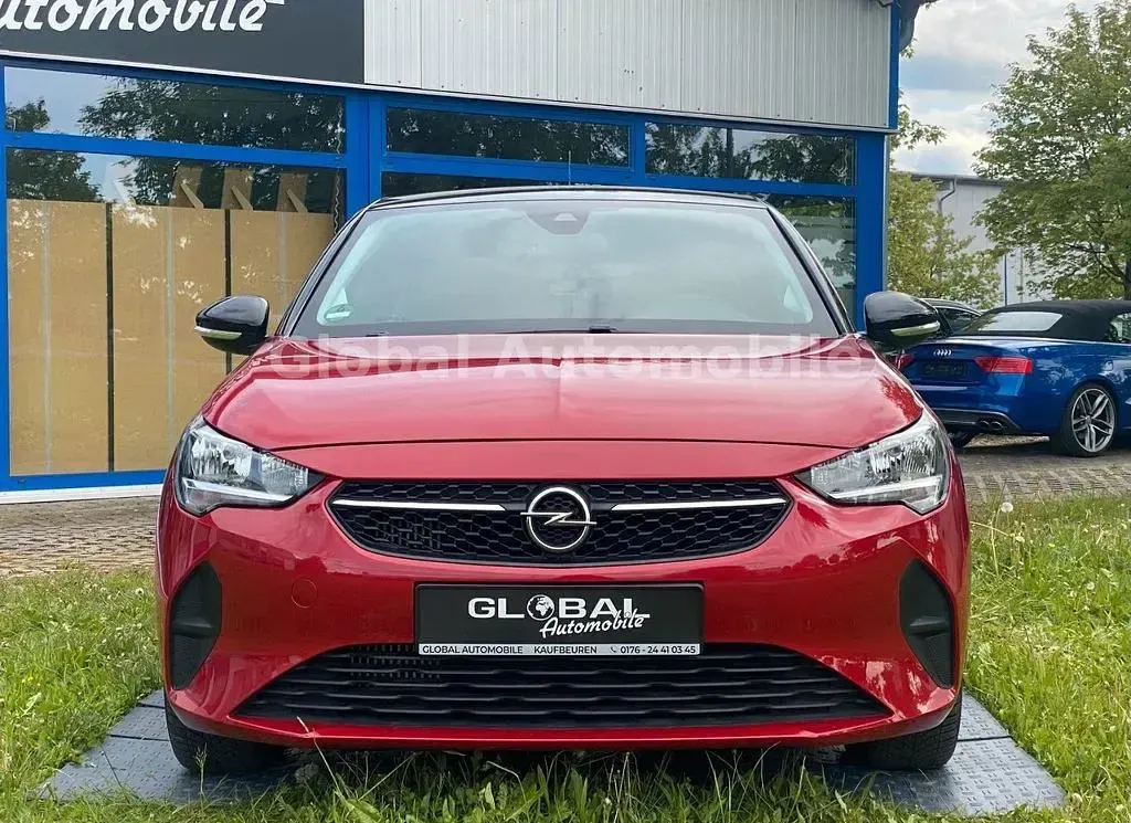 Gebraucht Opel Corsa Edition 101 PS (74 kW) 2023 Chili rot/kardio rot Kleinwagen