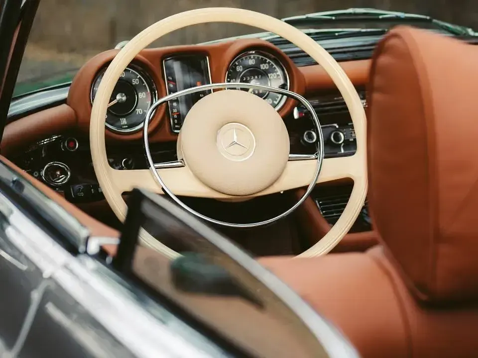 Gebraucht Mercedes 280 SE 160 PS (117 kW) 1969 Grau Cabrio