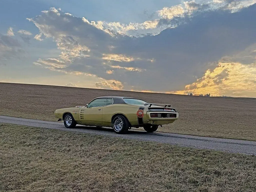 Gebraucht Dodge Charger 204 PS (150 kW) 1974 Gold