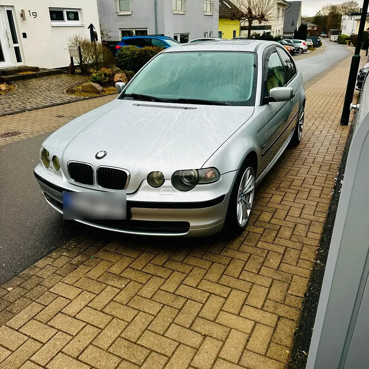 Gebraucht BMW 320 150 PS (110 kW) 2003 Silber Coupé