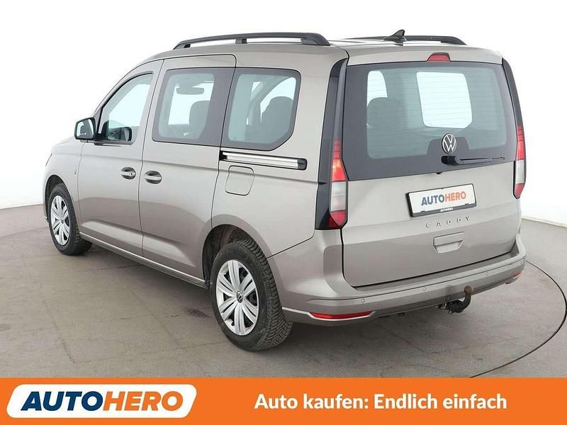 Gebraucht VW Caddy 114 PS (83 kW) 2023 Gelb Van / Kleinbus