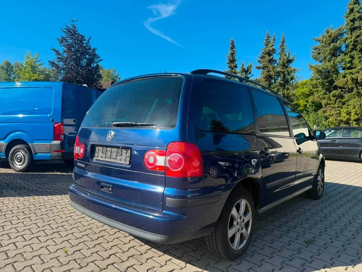 Gebraucht VW Sharan 116 PS (85 kW) 2005 Blau Van / Kleinbus