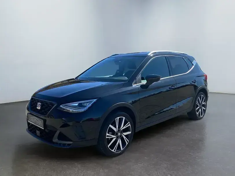 Gebraucht Seat Arona FR 110 PS (80 kW) 2024 Mitternachtsschwarz (metallic) SUV