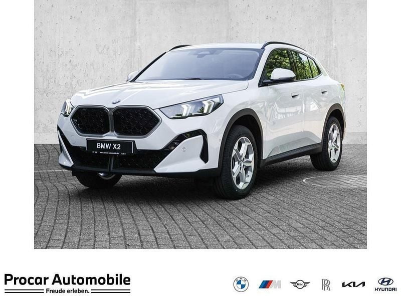 Weiß Neu 2025 BMW X2 SUV | 41.990 € (Superpreis) - Bild 1/4