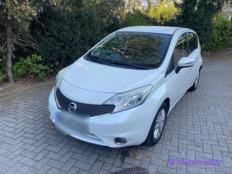 Gebraucht Nissan Note Visia 80 PS (58 kW) 2015 Weiß Kleinwagen