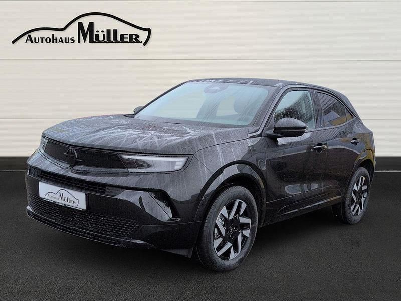 Lackierung schwarz perla nera/ Neu 2025 Opel Mokka SUV | 22.345 € - Bild 1/4