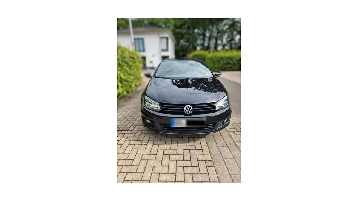 Gebraucht VW Eos Sport 140 PS (102 kW) 2012 Schwarz Cabrio