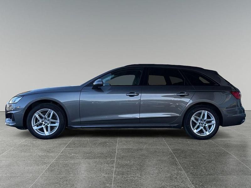 Gebraucht Audi A4 Advanced Plus 136 PS (100 kW) 2020 Grau Kombi