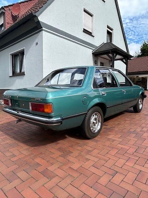Gebraucht Opel Rekord S 101 PS (74 kW) 1981 Grün Limousine