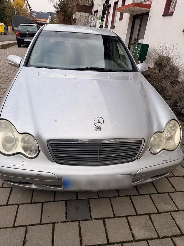 Gebraucht Mercedes C180 2004 Silber Limousine