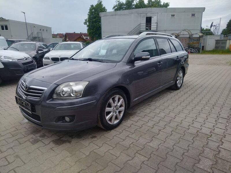Grau Gebraucht 2007 Toyota Avensis Edition Kombi | 2.990 € (Fairer Preis) - Bild 1/4