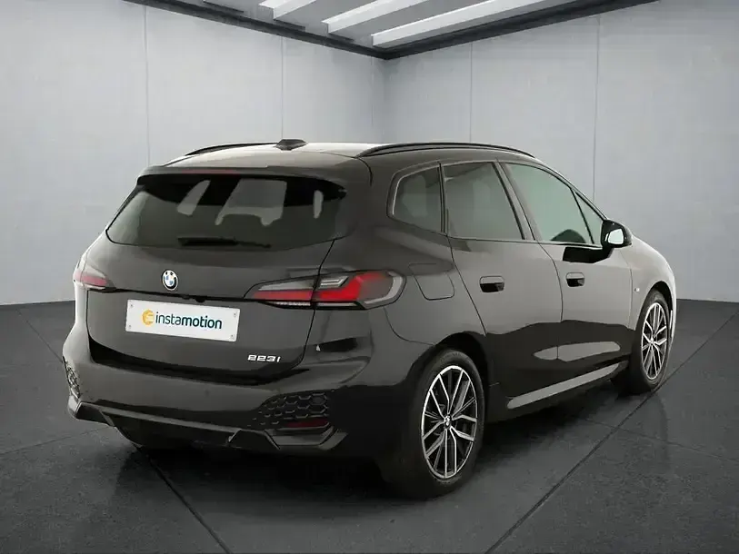 Gebraucht BMW 223 Active Tourer 218 PS (160 kW) 2025 Schwarz Van / Kleinbus