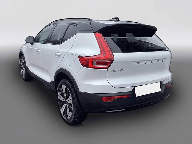 Brugt Volvo XC40 Plus 169 kW (231 HK) 2023 Hvid SUV