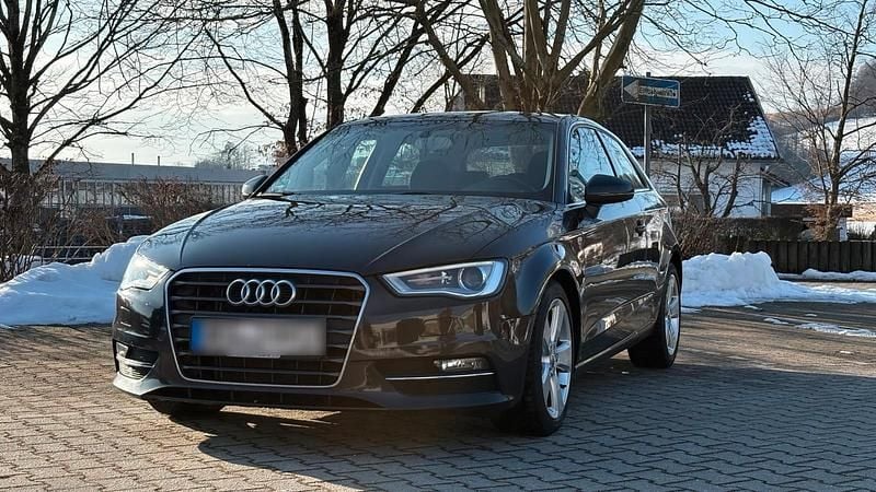 Gebraucht Audi A3 110 PS (80 kW) 2014 Braun Kleinwagen