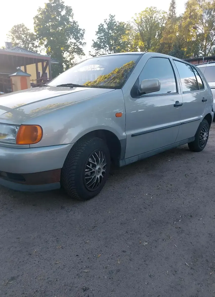 Gebraucht VW Polo 50 PS (36 kW) 1997 Silber Kombi