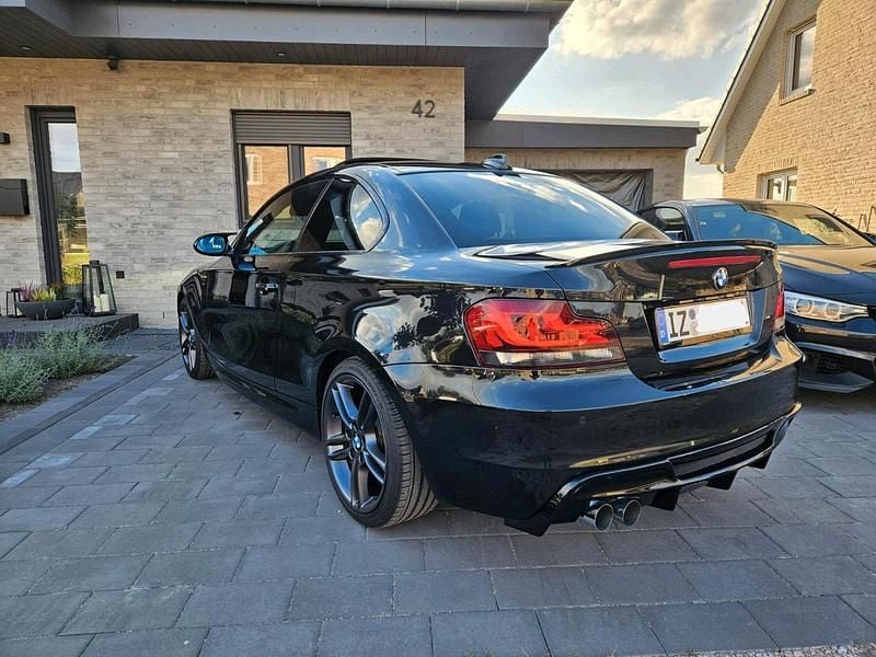 Schwarz Gebraucht 2008 BMW 125 Coupé M Performance Coupé | 11.990 € - Bild 1/4