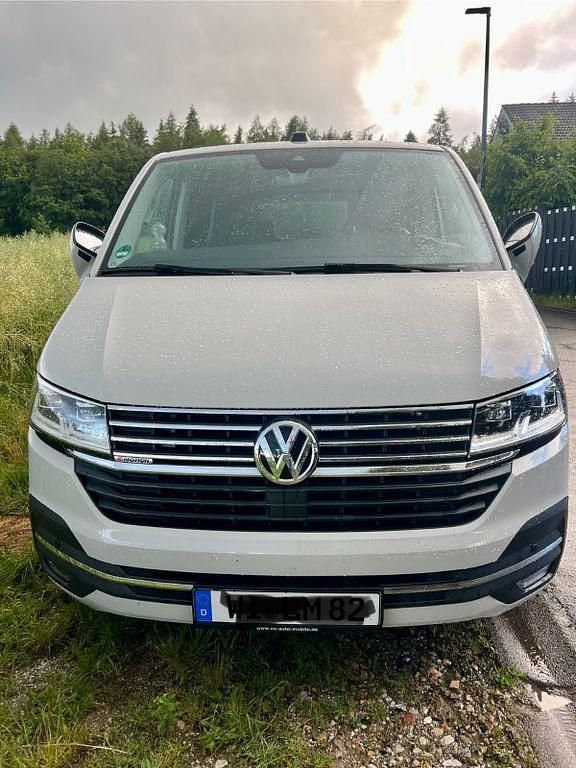 Gebraucht VW Multivan Highline 245 PS (180 kW) 2021 Grau Van