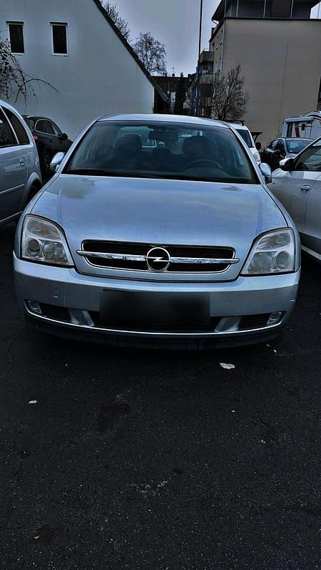 Gebraucht Opel Vectra 122 PS (89 kW) 2002 Silber Limousine