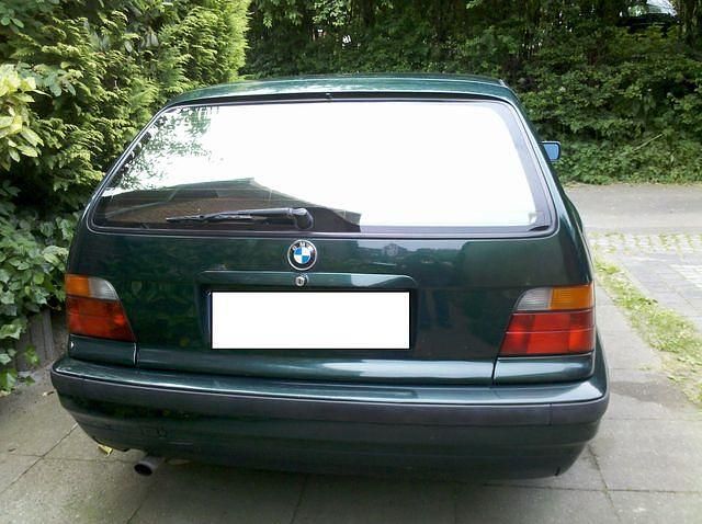 Gebraucht BMW 318 116 PS (85 kW) 1999 Grün metallic Kombi