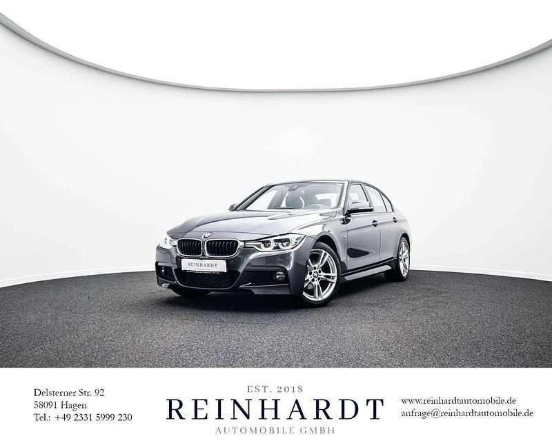 Mineralgrau metallic Gebraucht 2016 BMW 320 M Sport Limousine | 24.430 € (Teuer) - Bild 1/3