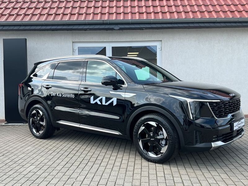 Schwarz Neu 2025 Kia Sorento Premium SUV | 68.990 € - Bild 1/4
