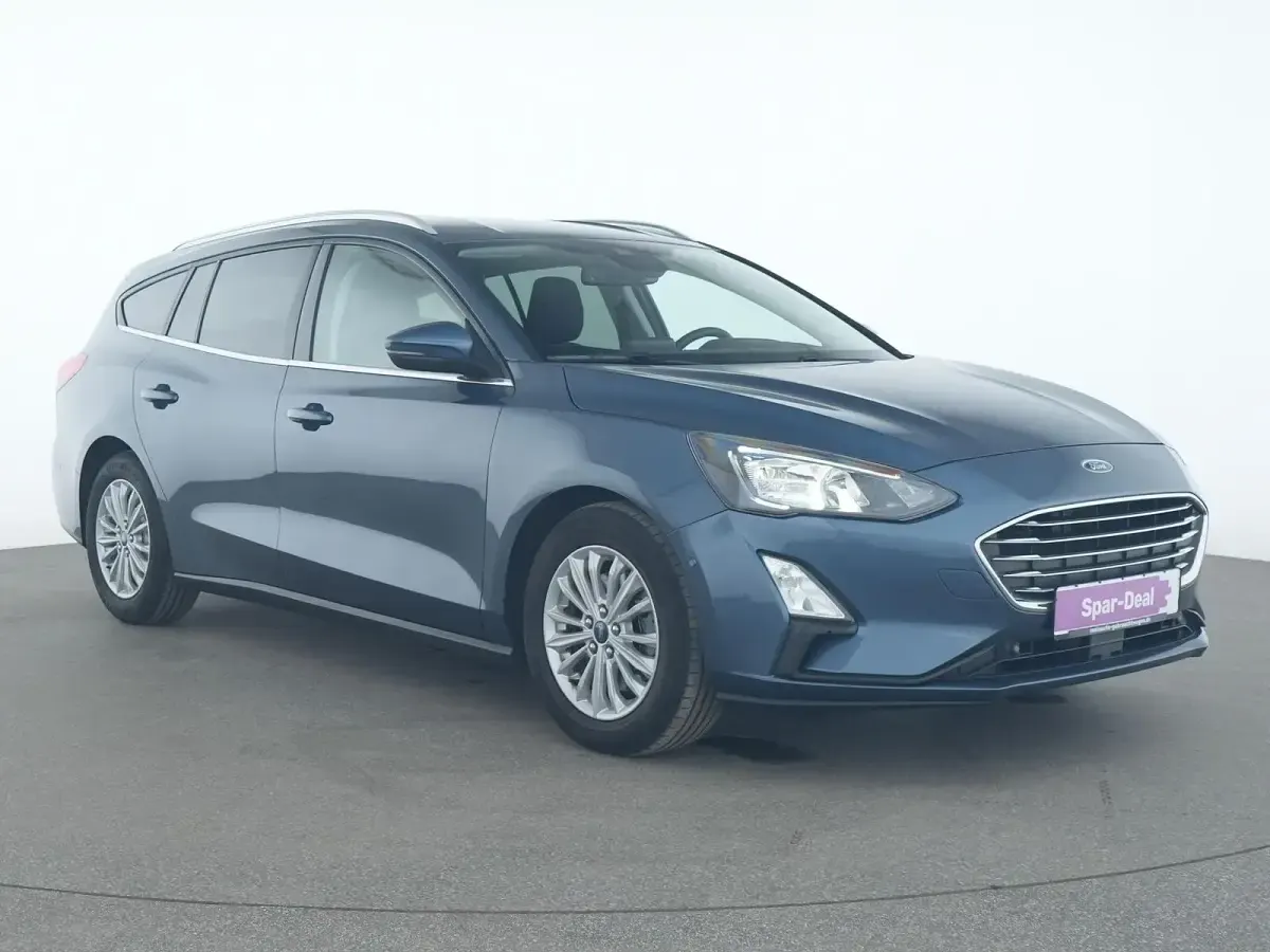 Gebraucht Ford Focus Titanium X 150 PS (110 kW) 2022 Chroma blau Limousine
