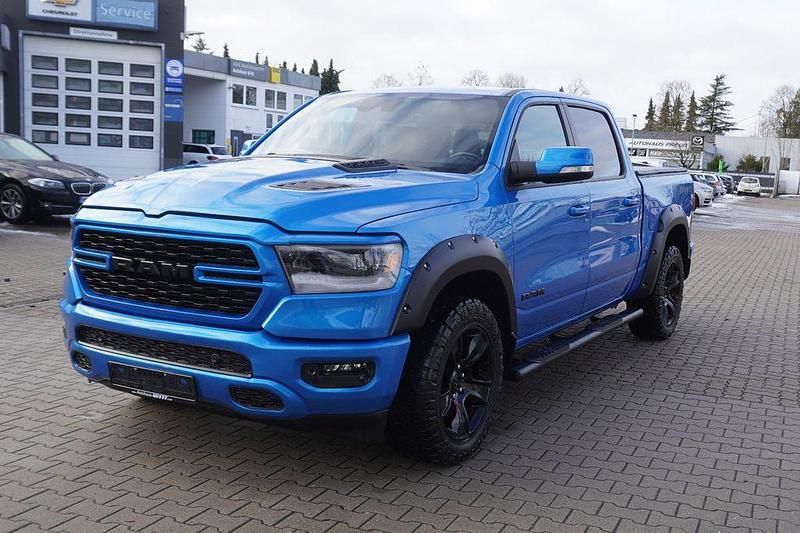 Gebraucht Dodge Ram 401 PS (294 kW) 2022 Blau Pickup
