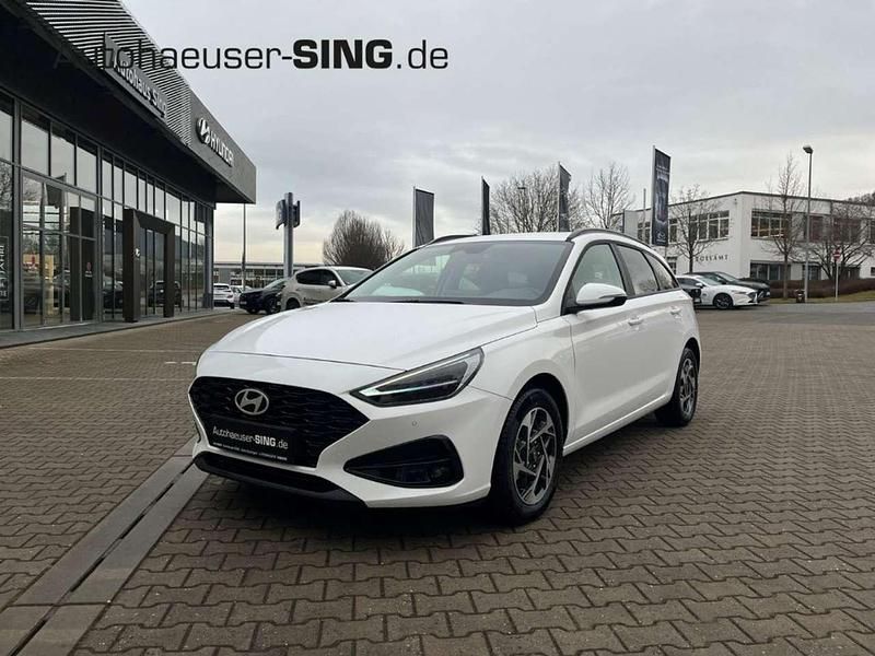 Atlas white Neu 2025 Hyundai i30 Kombi | 23.890 € (Guter Preis) - Bild 1/4